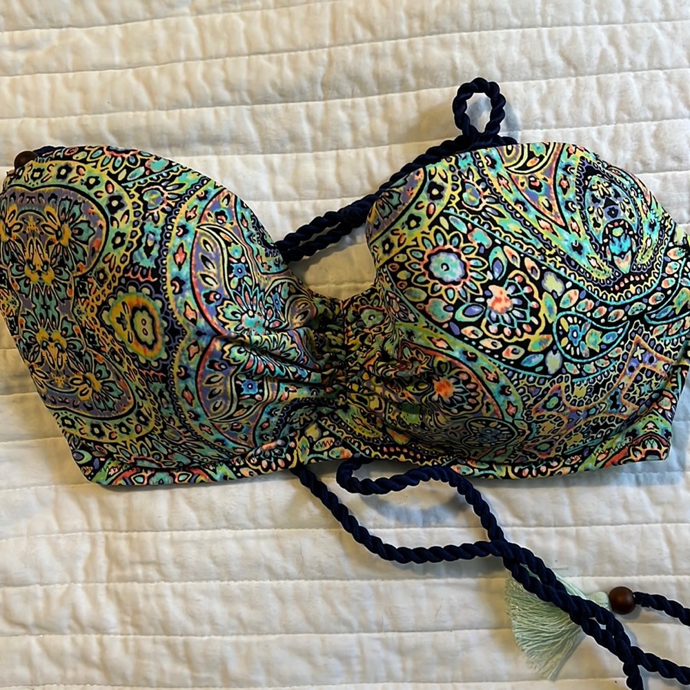 Victoria’s Secret swim top